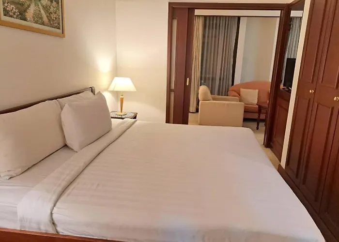 Sky Suite At Times Square Kl